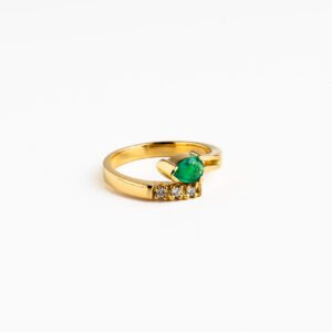 Anillo en oro amarillo de 18 Kilates.