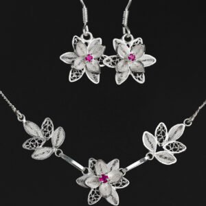 Juego en plata 950 flores gargantilla y aretes