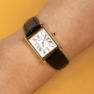 Reloj seiko estilo cartier pulso de cuero